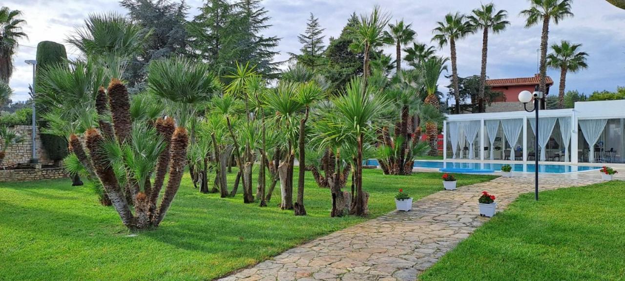 B&B Villa Adriana Andria Eksteriør billede