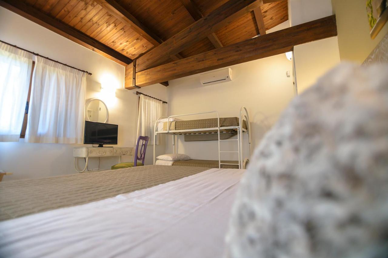 B&B Villa Adriana Andria Eksteriør billede